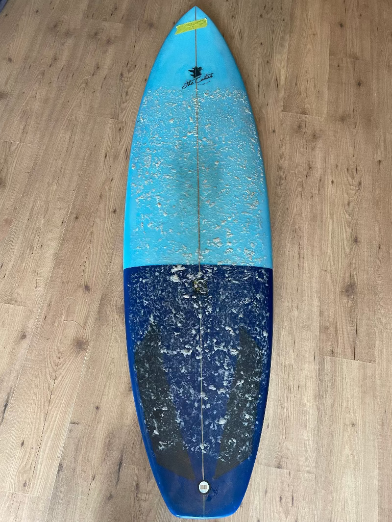 Used Surfboard 
