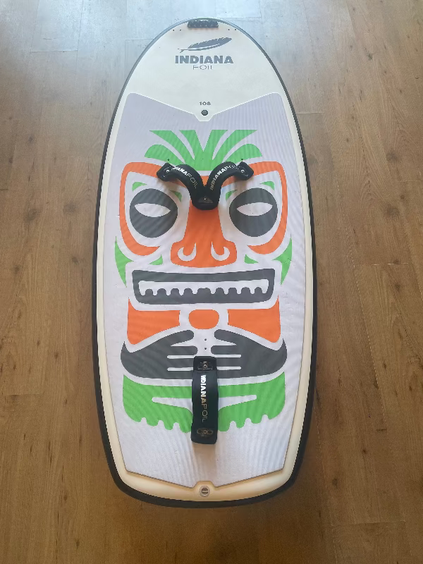 Used Foil Board - Guincho Wind Factory