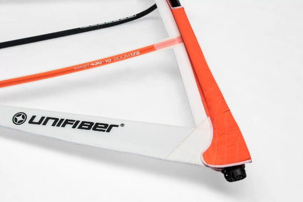 Unifiber Monofilm sail Evolution complete rig  - Guincho Wind Factory